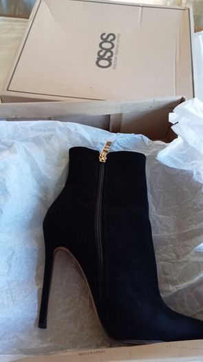 Ladies Boots