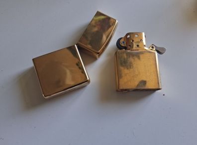 Solid Brass Zippo 1995 lighter unfired