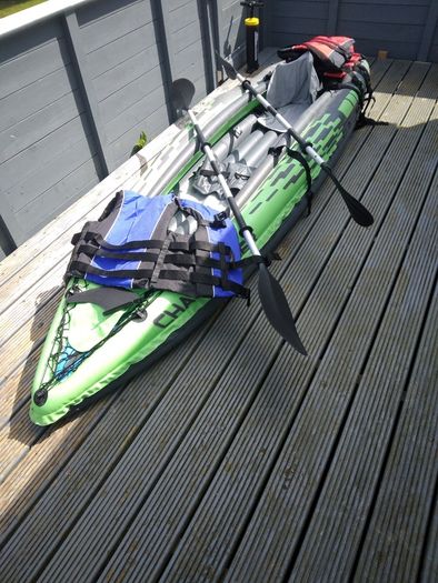 Canoe