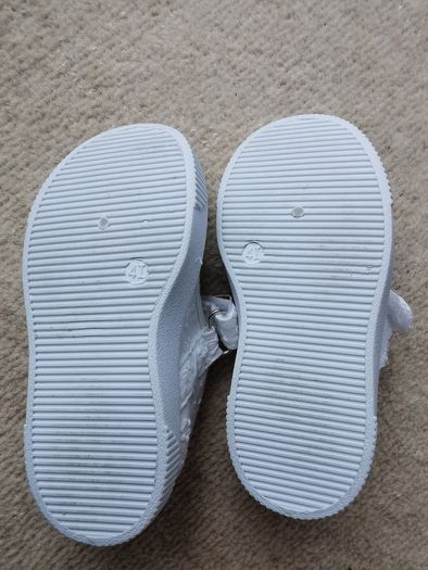 Baby shoes, LIKE NEW