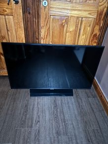43inch flat screen tv (Samsung)