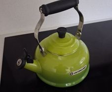 La creuset Stove top kettle