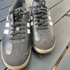 Velosamba Leather Shoes (female size 7)