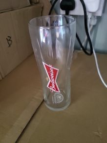 Budweiser pint glasses x24