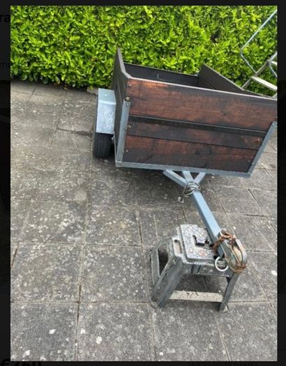Sprung Trailer offered