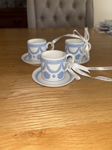 Wedgwood Christmas Tree Tea cup Ornament