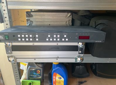 4x4 uxga matrix