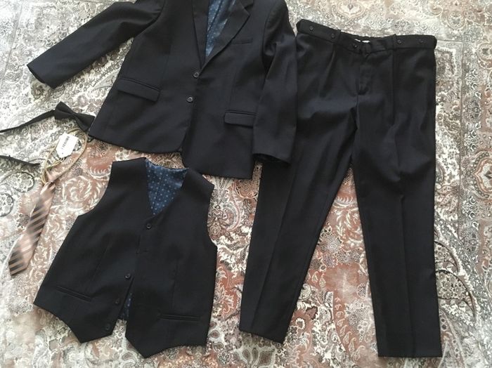 Boys suit