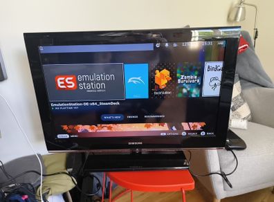 Samsung 32" Flat screen TV