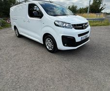 Opel Vauxhall vivaro lwb sportive