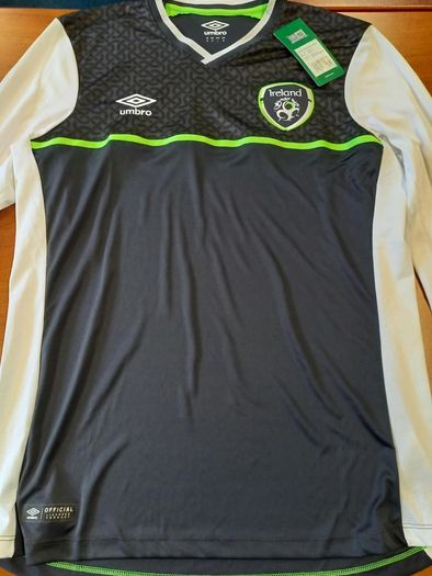 Ireland 2016 Umbro Third Jersey Adult Medium