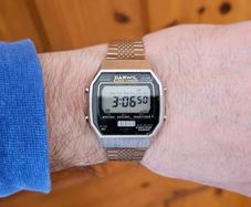 Vintage Swiss Made Darwil Digital Alarm Chrono Swiss Watch Quartz 1980s Collectable