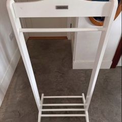 clothes rack for kids