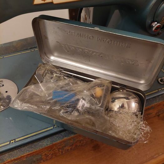Japanese made JAGUAR electric sewing machine