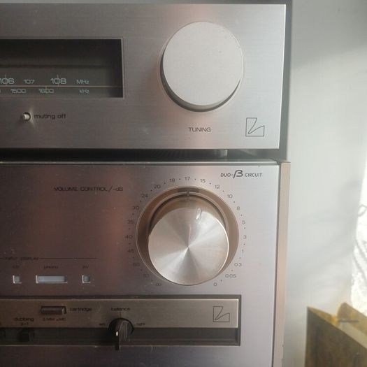 Hifi Gold from the Japanese giants Luxman L405 integrated Amplifier and T111 Tuner