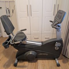 Life Fitness 95Ri Recumbent Exercise Bike - Commencial Grade (Spare/Repairs)