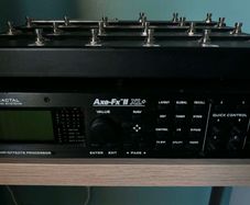 Fractal Audio Axe-Fx II XL+ + MFC-101