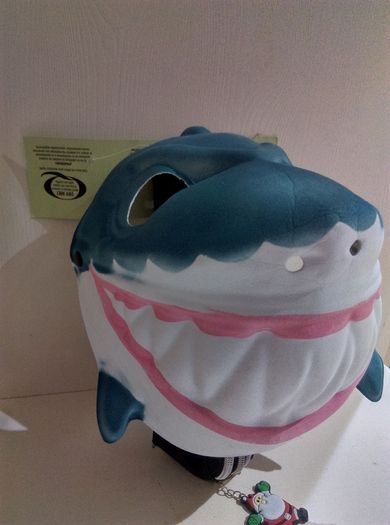 Boys / Girls / Unisex Shark Halloween Mask / Dress Up