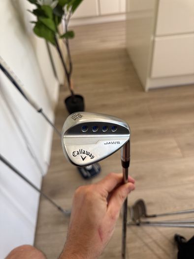 Callaway Jaws Raw 56 wedge