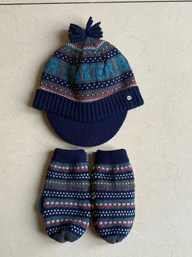 Brand New Ted Baker Hat & Mitts Set