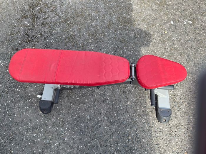Weightlifting Bench