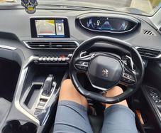 Peugeot 5008 allure 7 Seater  8 Speed Automatic  Excellent Condition new nct for 2y new tires