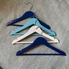 Set of 8 kids high quality wooden hangers home storage