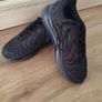 Nike 720 boys shoes Image 6