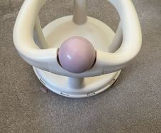 Baby bath seat