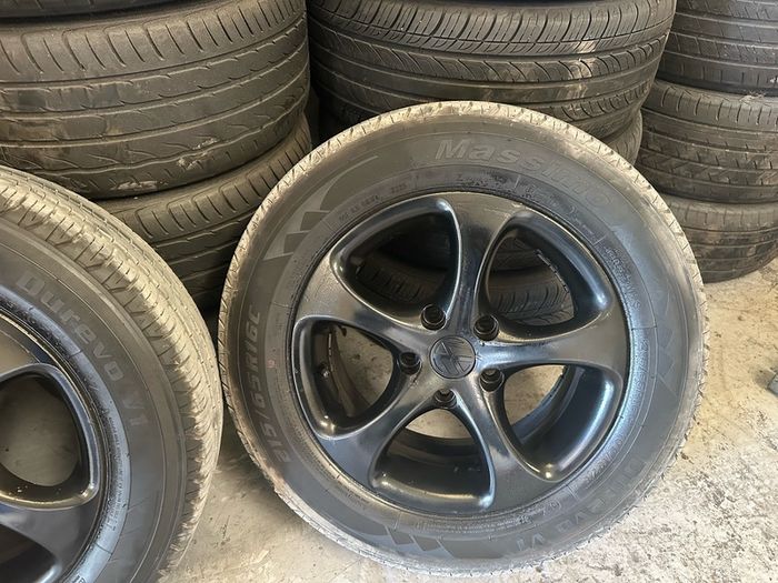 16 inch Volkswagen transporter alloy wheels