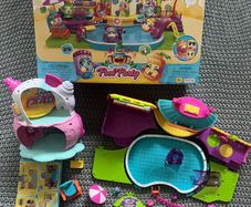 MojiPops - Pool Party