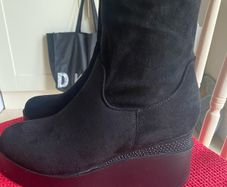 Black boots