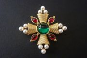 Vintage Style Maltese Cross Gold Pearl Brooch Pin