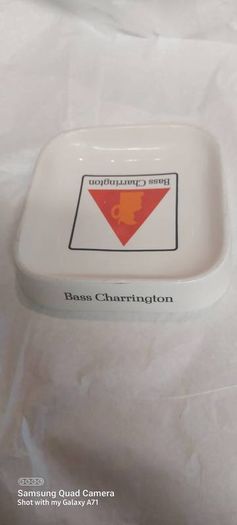 Old large vintage rare bass charrington ashtray rare item ,made by wade ,good condition, see pictures for condition,price includes post to anywhere in Ireland thank you, collectors item,,