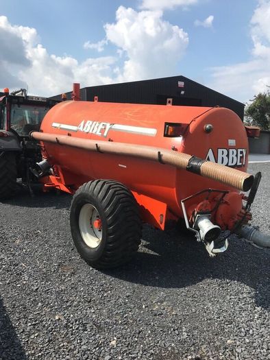 1600 Gallon Abbey Tanker