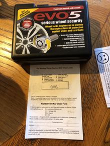 locking wheel nuts x4