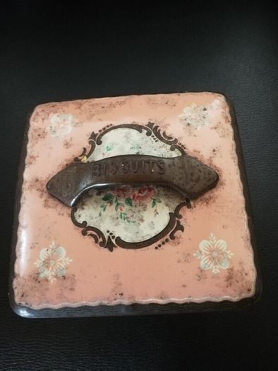 vintage biscuit tin
