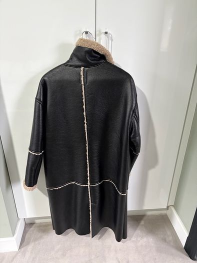 Black fur coat - Primark
