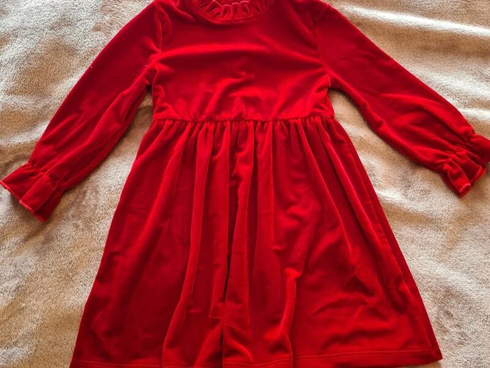 girls red dress