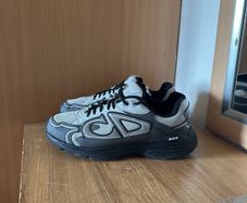 Dior b30