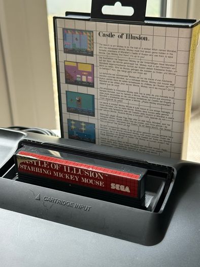 Sega Master System II with Castle of Illusion CIB Bundle