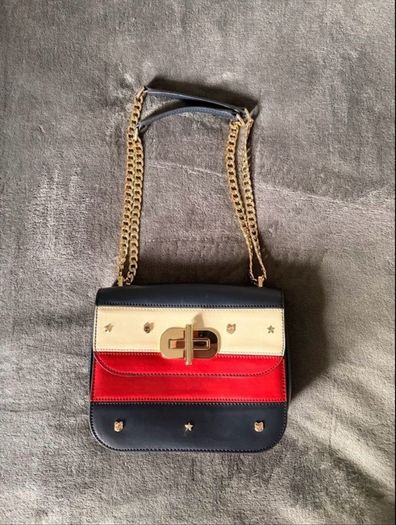 Tommy Hilfiger bag