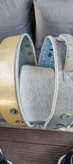 Cat Backpack Carrier Bubble Bag, Small Dog Backpack Carrier for Small Dogs, Space Capsule Pet Carrier Dog Hiking Backpack Airline Approved Travel Carrier (Color : Gold)