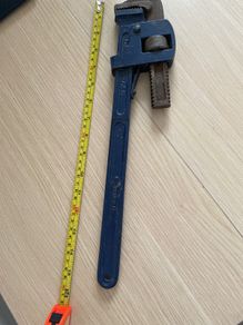 Long handled wrench