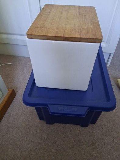 Bread Bin