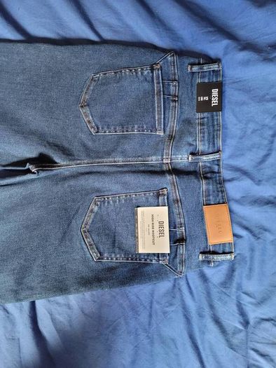 Women's Jeans