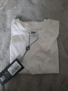 white t shirt from hype