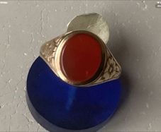 New 9ct Solid Gold Cornelian Stone Ring. (No offers please at this price.)