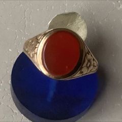 New 9ct Solid Gold Cornelian Stone Ring. (No offers please at this price.)