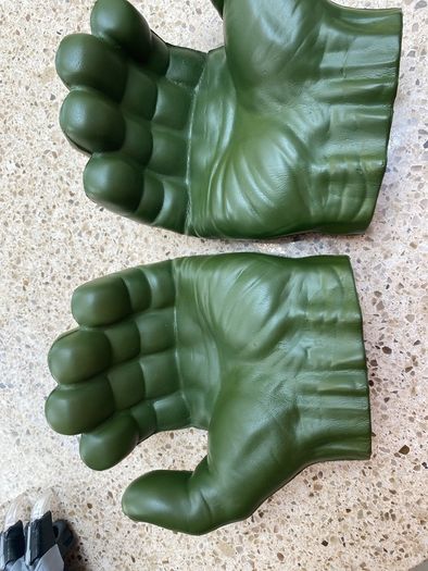 Hulk Gloves